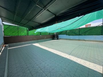 VENDE O RENTA CASA CON USO DE SUELO