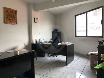 Edificio en venta en El Manto
