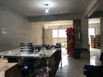 Edificio en venta en El Manto