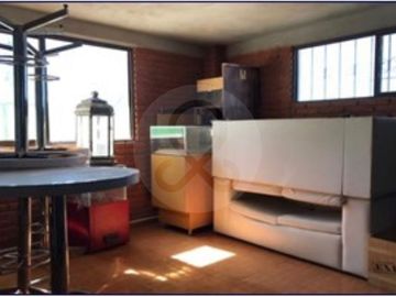 Casa uso de suelo en venta en El Molino