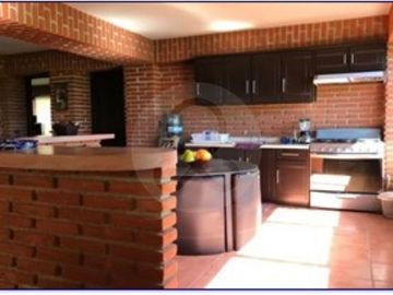 Casa uso de suelo en venta en El Molino