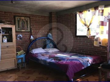 Casa uso de suelo en venta en El Molino