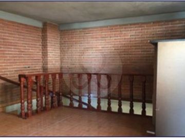 Casa uso de suelo en venta en El Molino