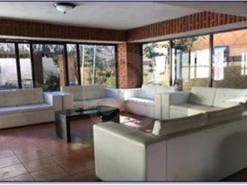 Casa uso de suelo en venta en El Molino