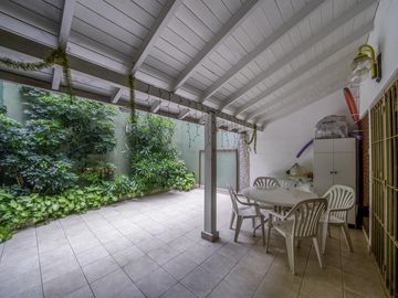 Duplex 5 ambientes en Villa Urquiza