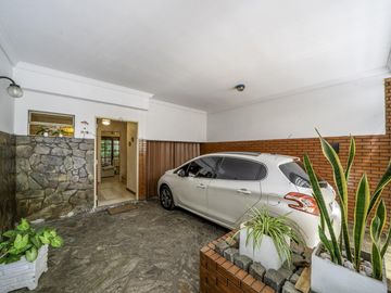 Duplex 5 ambientes en Villa Urquiza