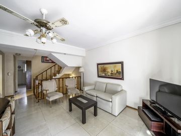 Duplex 5 ambientes en Villa Urquiza