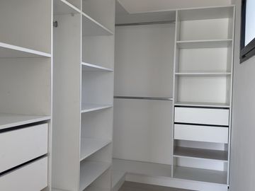 VENTA Casa 5 amb-San Matias-Area 1-Estrenar-Pileta-LAGUNA-Losa Radiante-2 suites (1 en PB)-Financia