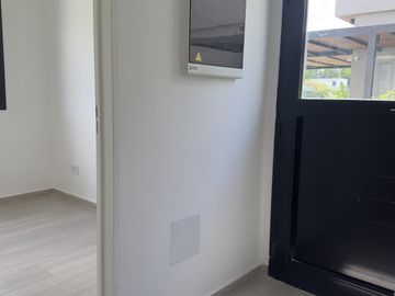 VENTA Casa 5 amb-San Matias-Area 1-Estrenar-Pileta-LAGUNA-Losa Radiante-2 suites (1 en PB)-Financia