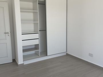 VENTA Casa 5 amb-San Matias-Area 1-Estrenar-Pileta-LAGUNA-Losa Radiante-2 suites (1 en PB)-Financia