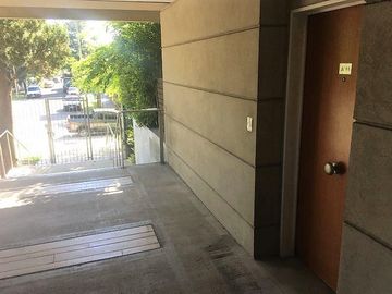 Venta departamento 2 amb con renta hasta marzo 2025 amoblado en Arboris Las Lomas - San Isidro