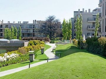Venta departamento 2 amb con renta hasta marzo 2025 amoblado en Arboris Las Lomas - San Isidro