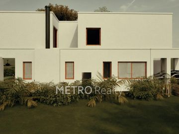 Casa en venta a la laguna con 4 habitaciones en suite en Carpinchos, Nordelta