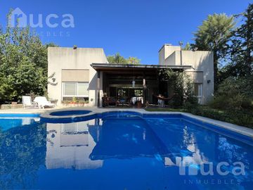 VENTA | Luminosa CASA Racionalista | Barrio Priv La Arboleda, Ing. Maschwitz