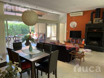 VENTA | Luminosa CASA Racionalista | Barrio Priv La Arboleda, Ing. Maschwitz