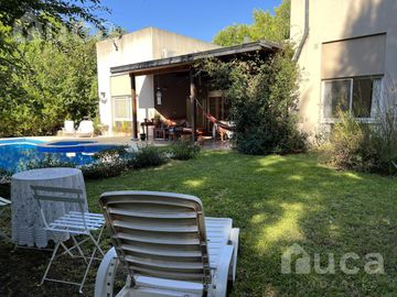 VENTA | Luminosa CASA Racionalista | Barrio Priv La Arboleda, Ing. Maschwitz