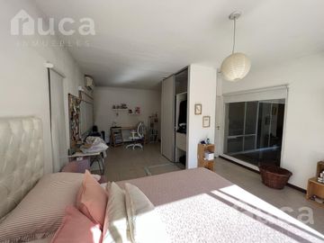 VENTA | Luminosa CASA Racionalista | Barrio Priv La Arboleda, Ing. Maschwitz