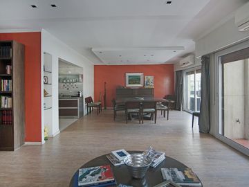 Espectacular-Departamento 5 Ambientes-Cochera cubierta- Reciclado