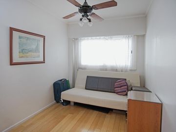 Espectacular-Departamento 5 Ambientes-Cochera cubierta- Reciclado