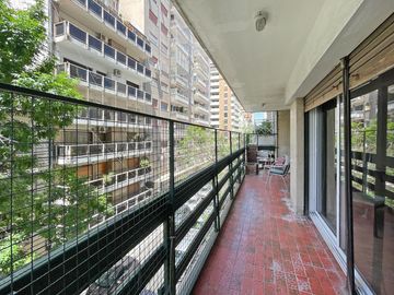 Espectacular-Departamento 5 Ambientes-Cochera cubierta- Reciclado