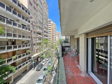 Espectacular-Departamento 5 Ambientes-Cochera cubierta- Reciclado