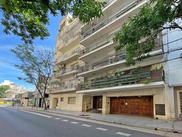Espectacular-Departamento 5 Ambientes-Cochera cubierta- Reciclado