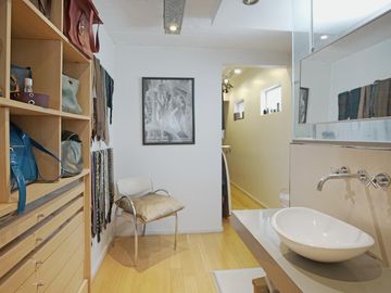 Espectacular-Departamento 5 Ambientes-Cochera cubierta- Reciclado