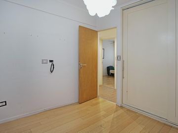 Espectacular-Departamento 5 Ambientes-Cochera cubierta- Reciclado