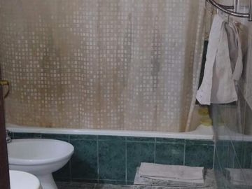 Casa en venta - 3 Dormitorios 3 Baños - 450Mts2 - Florencio Varela