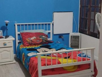 Casa en venta - 3 Dormitorios 3 Baños - 450Mts2 - Florencio Varela