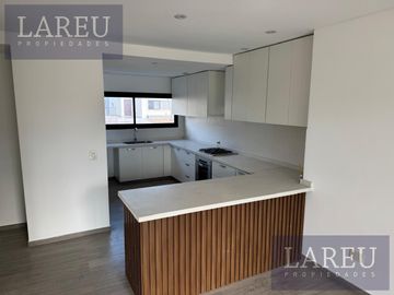 Casa en Venta - San Pablo, Pilar