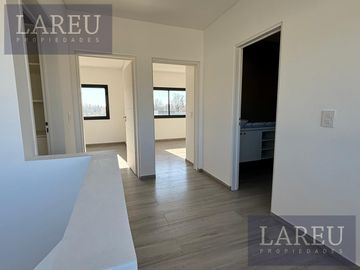 Casa en Venta - San Pablo, Pilar
