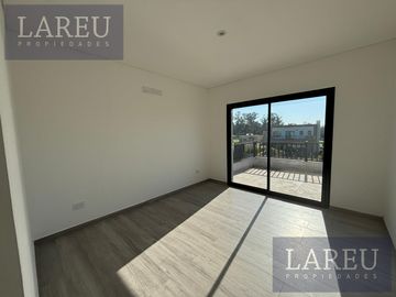 Casa en Venta - San Pablo, Pilar