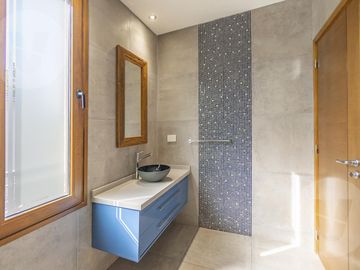 Casa en venta - Barrio Saint Thomas Este, Canning