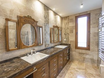 Casa en venta - Barrio Saint Thomas Este, Canning