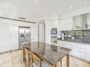 Casa en venta - Barrio Saint Thomas Este, Canning