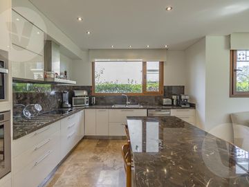 Casa en venta - Barrio Saint Thomas Este, Canning
