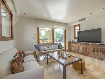 Casa en venta - Barrio Saint Thomas Este, Canning