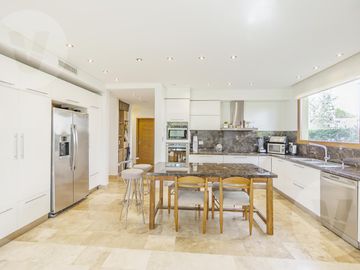 Casa en venta - Barrio Saint Thomas Este, Canning