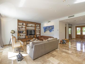 Casa en venta - Barrio Saint Thomas Este, Canning