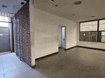 Galpon 1500 m2 con salida a dos calles en Quilmes Oeste