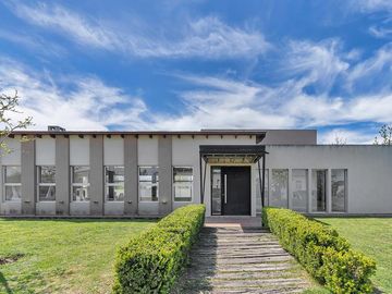 Casa en venta a estrenar- Pilar