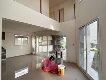 Casa en venta a estrenar- Pilar