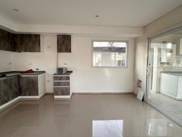 Casa en venta a estrenar- Pilar