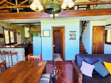 Casa de campo y cabañas en La Peregrina