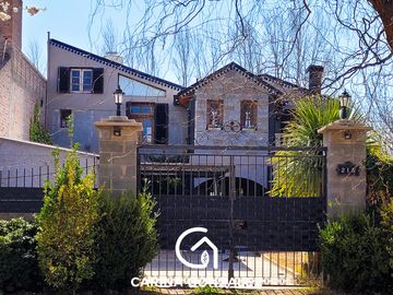 Casa en  Loteo Vallejos Centenario