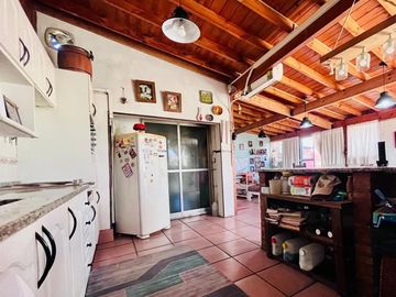Triplex en venta - 2 Dormitorios 2 Baños - 205Mts2 - El Palomar