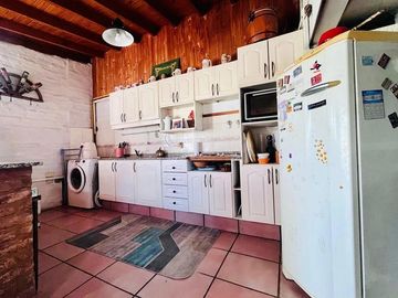 Triplex en venta - 2 Dormitorios 2 Baños - 205Mts2 - El Palomar