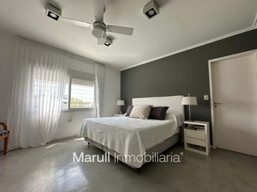 Venta Casa 4 dormitorios con pileta en Tejas 2