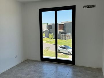 Casa a la Laguna en Santa Ana Villanueva
